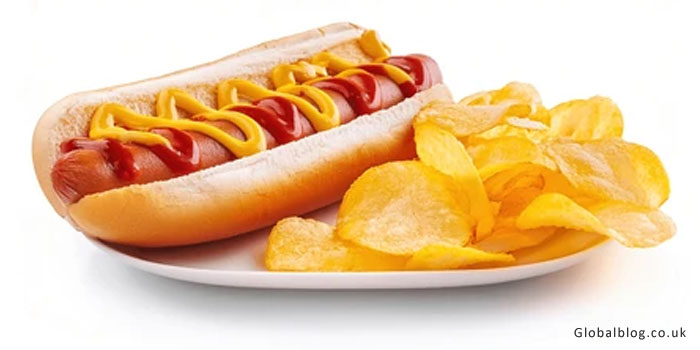 Hot Dog with Potato Flakechips